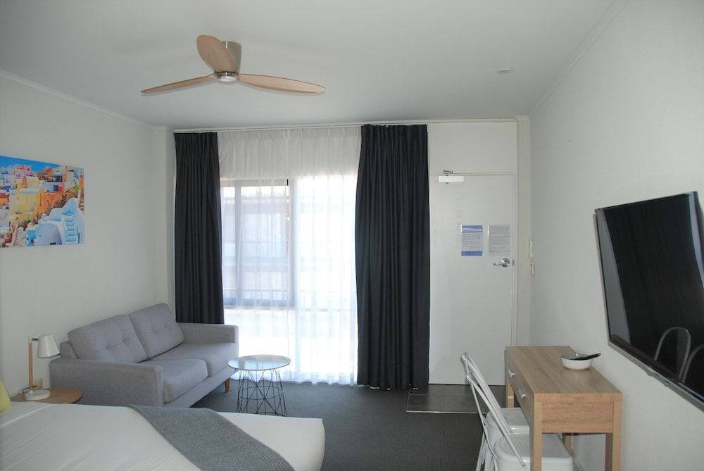 Commodore Motor Inn Albury