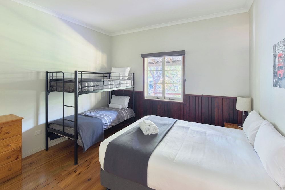 Eco Lodge - 4 Bedroom