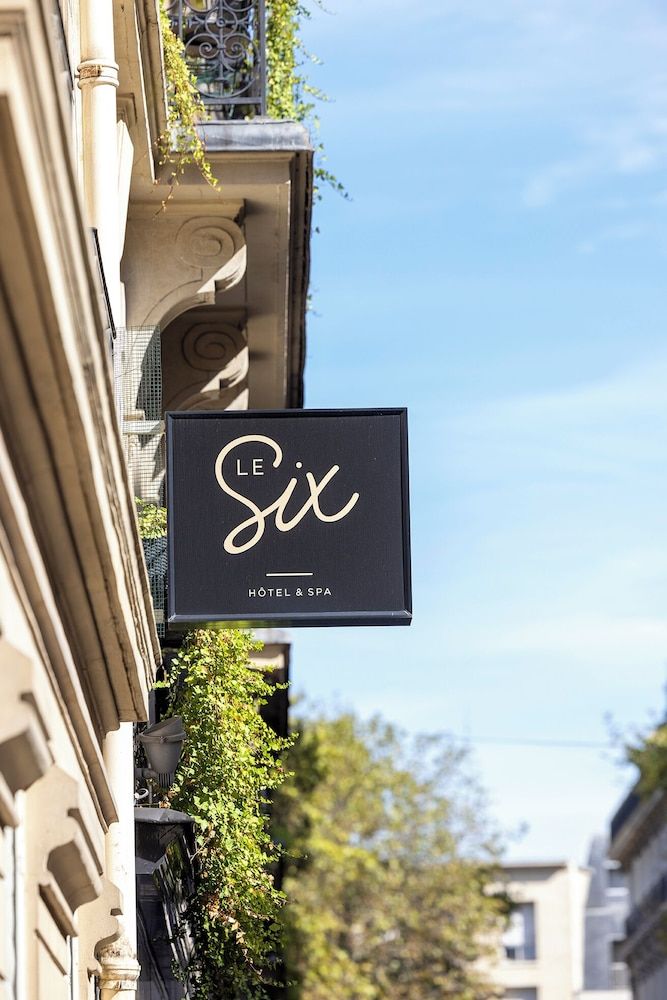 undefined Hotel Le Six 8