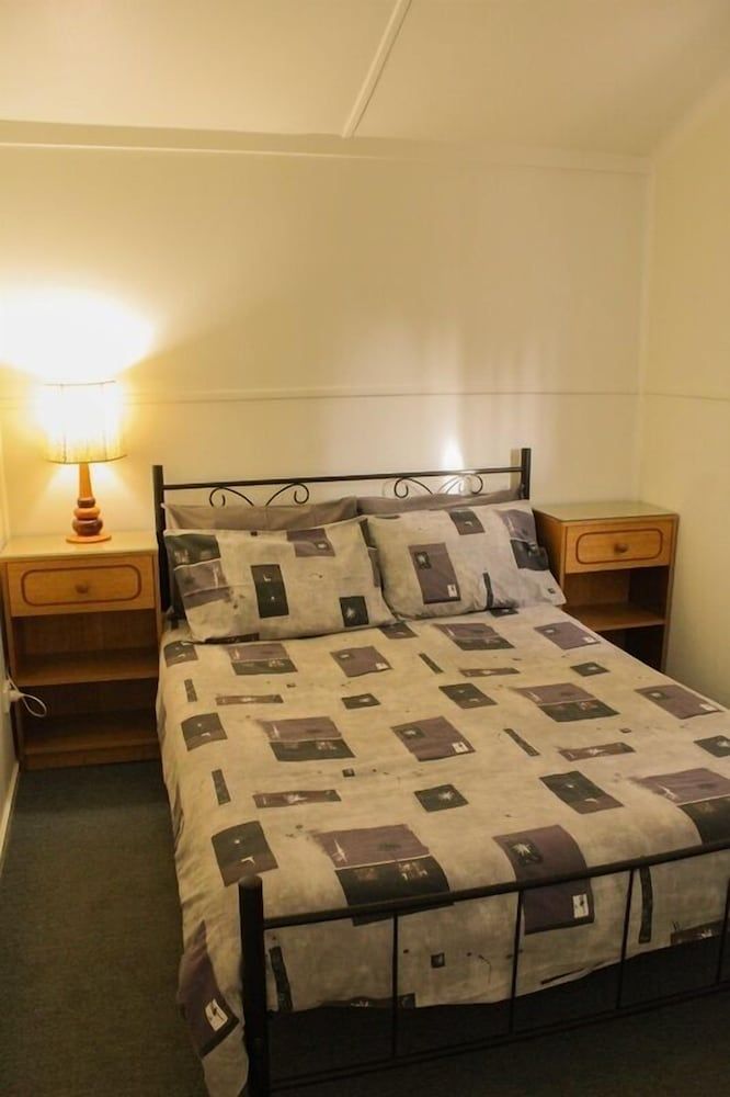 Skytrek Willow Springs Station Shearer's Quarters 2