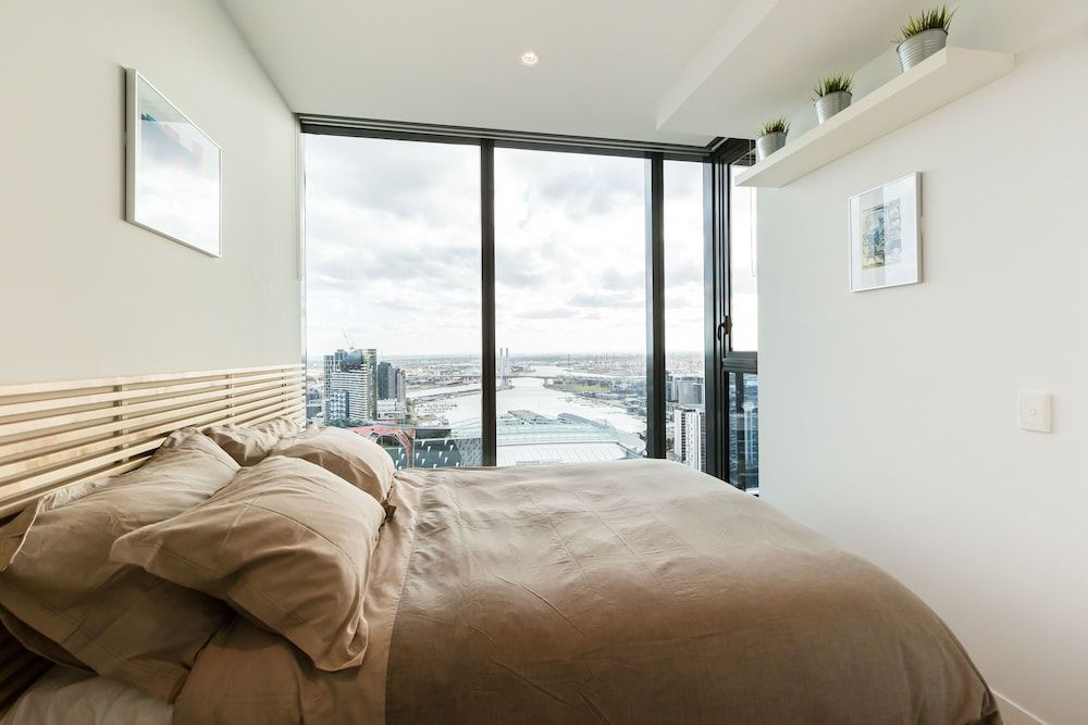 undefined EVA, 1BDR Melbourne Apartment 2