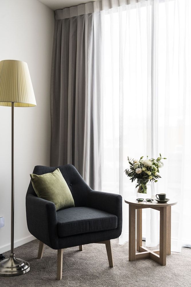 Abode Kingston Fall into Winter Hotel Room 3