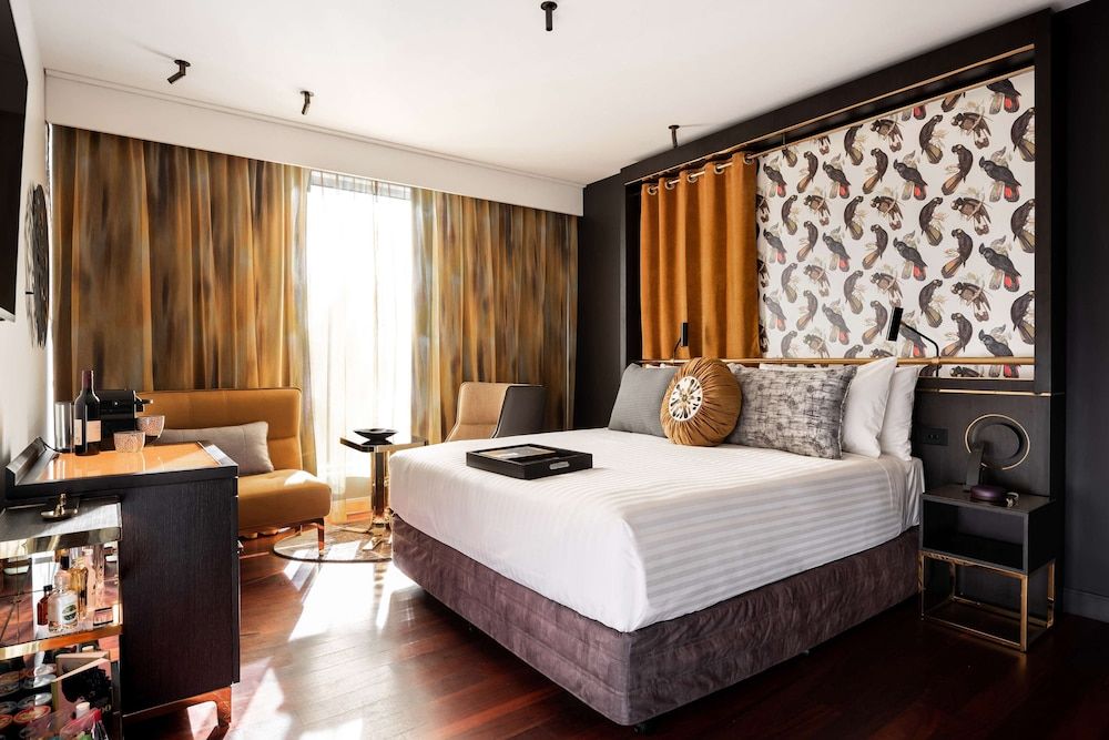 QT Perth QT King Room 3
