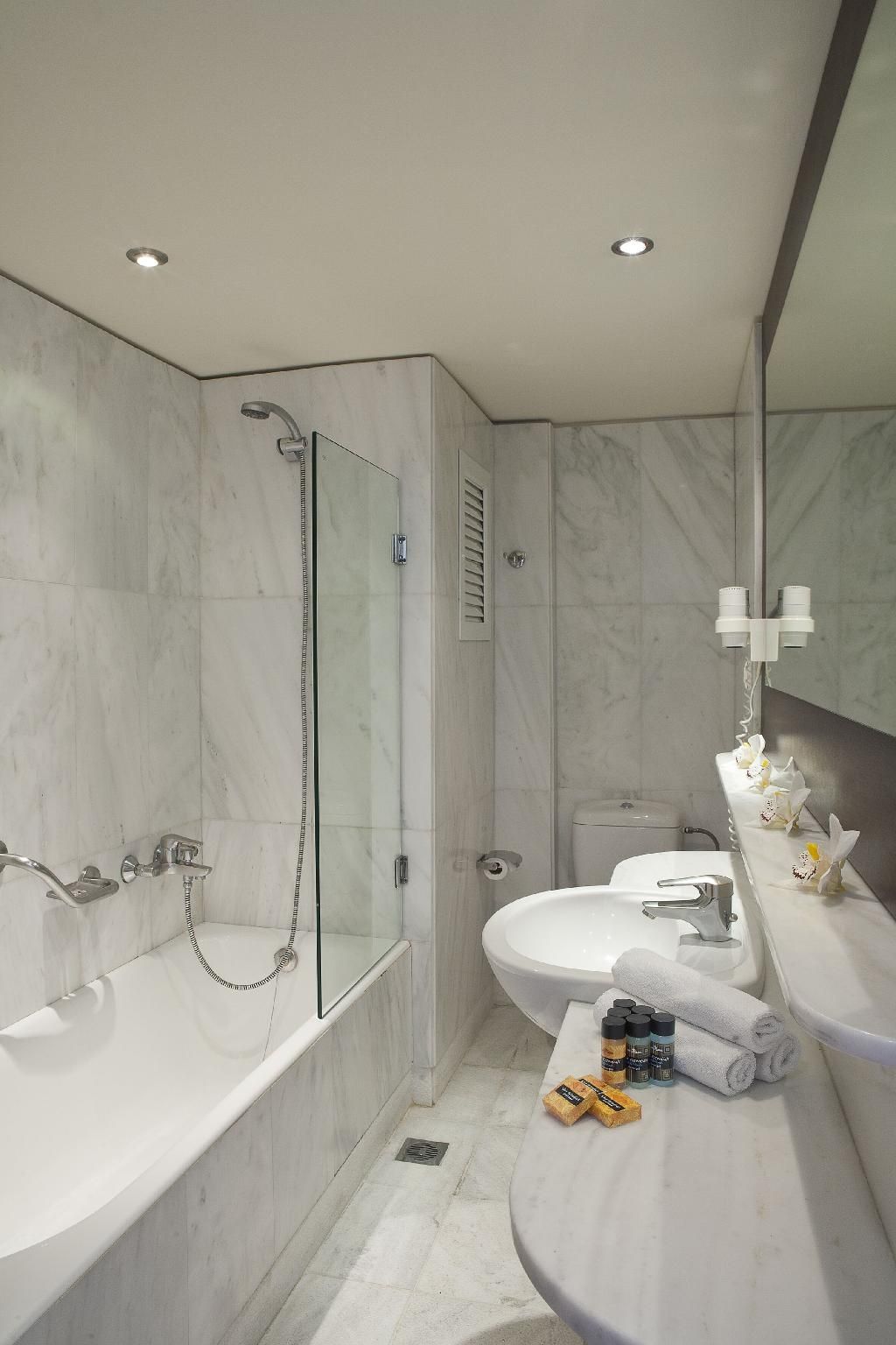 Hermes Hotel Economy Double or Twin 3