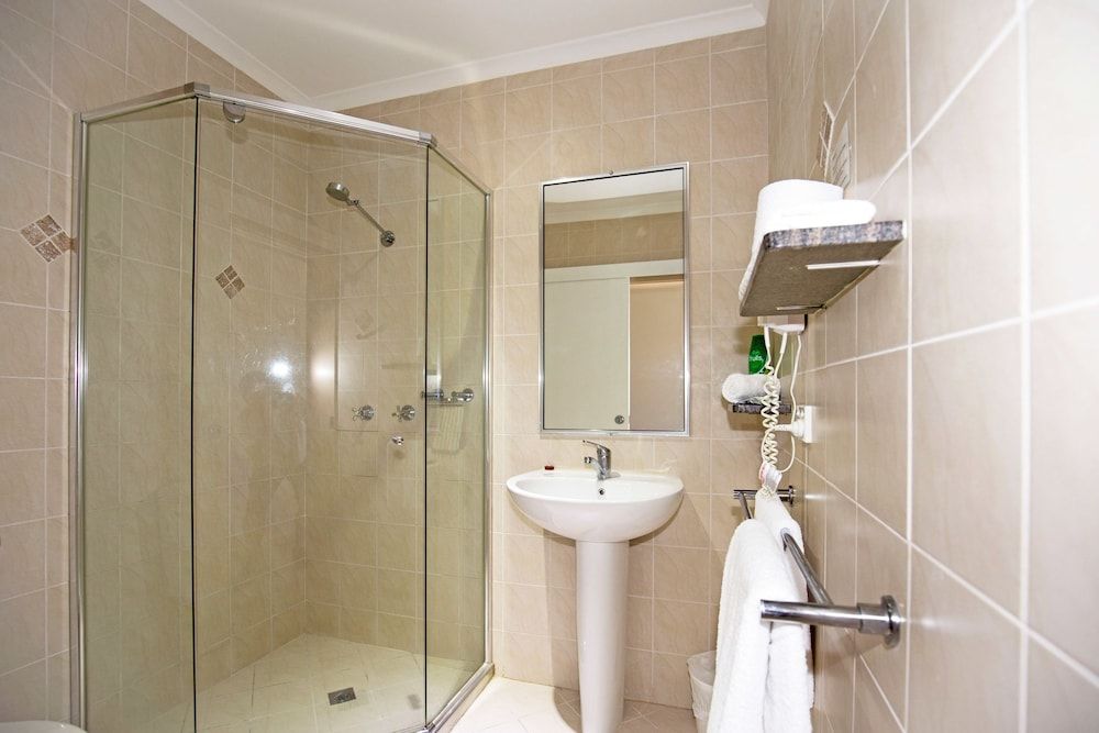 Mission Reef Resort Motel Room 4