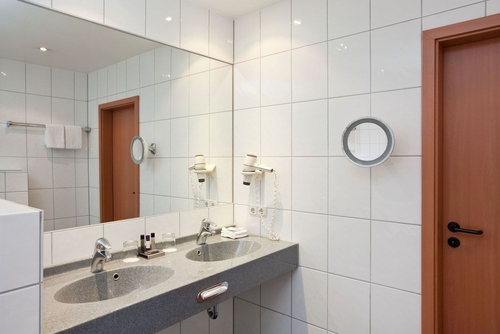 Hotel Asahi Double or Twin Room 6