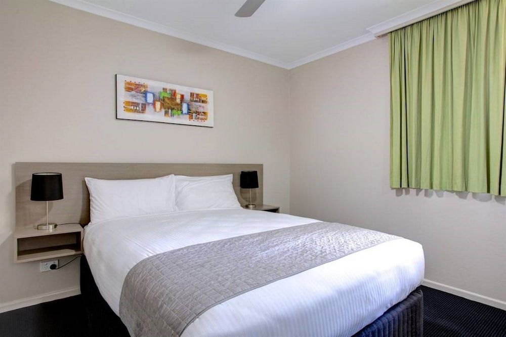 Two Bedroom Apartments - Two Queen Beds