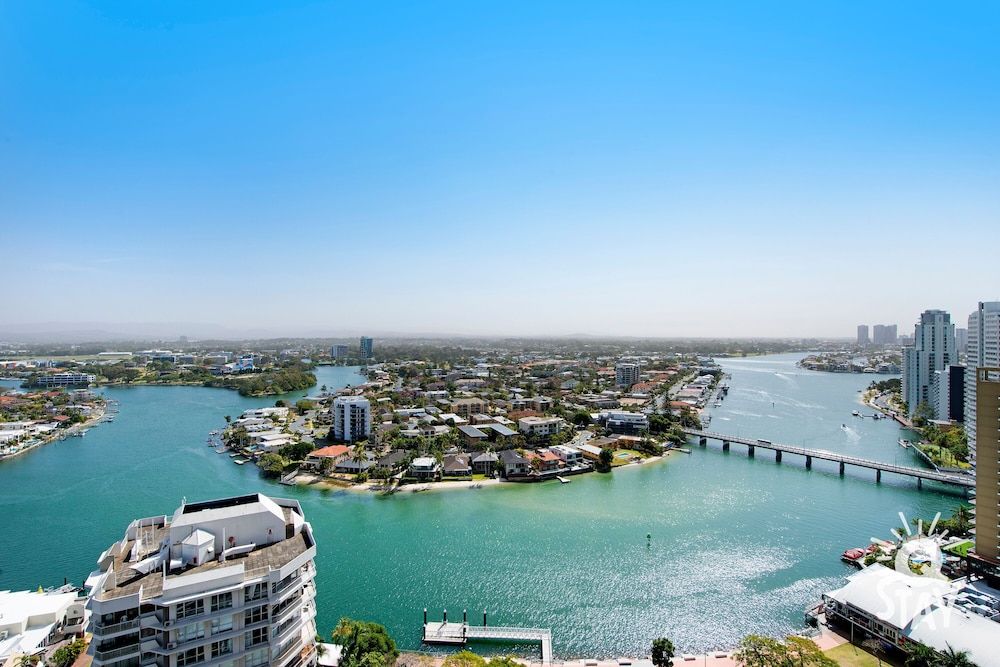 Circle on Cavill - Q Stay 1 Bedroom SPA 6