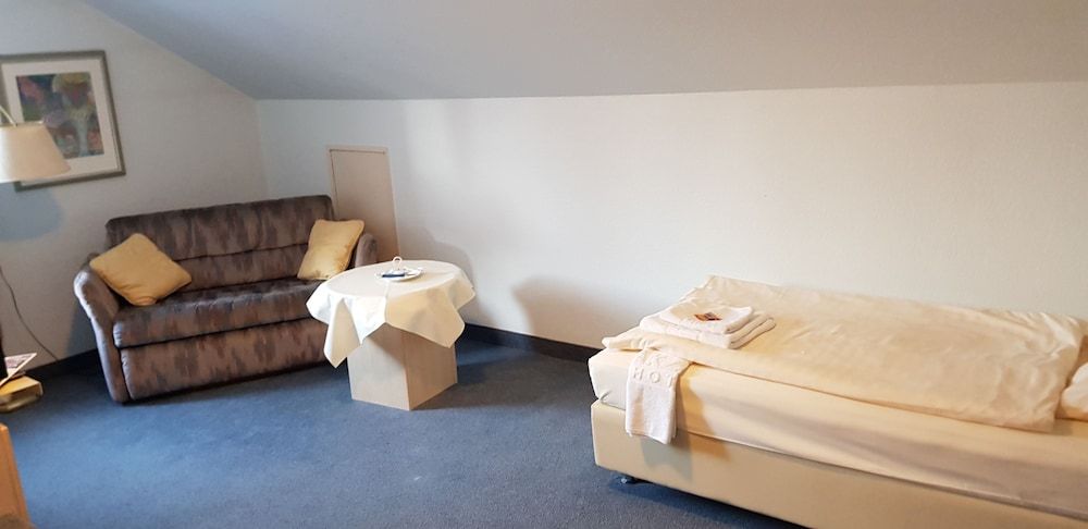 Basic Single Room