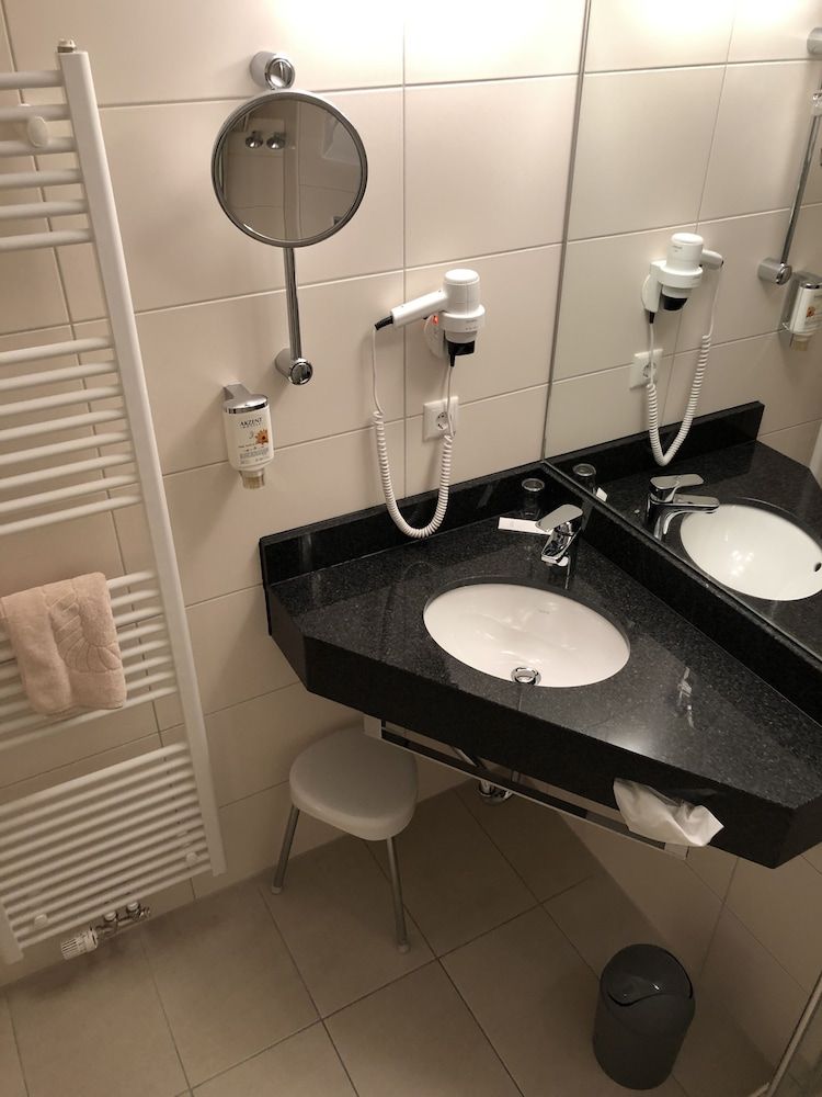 Business Single Room