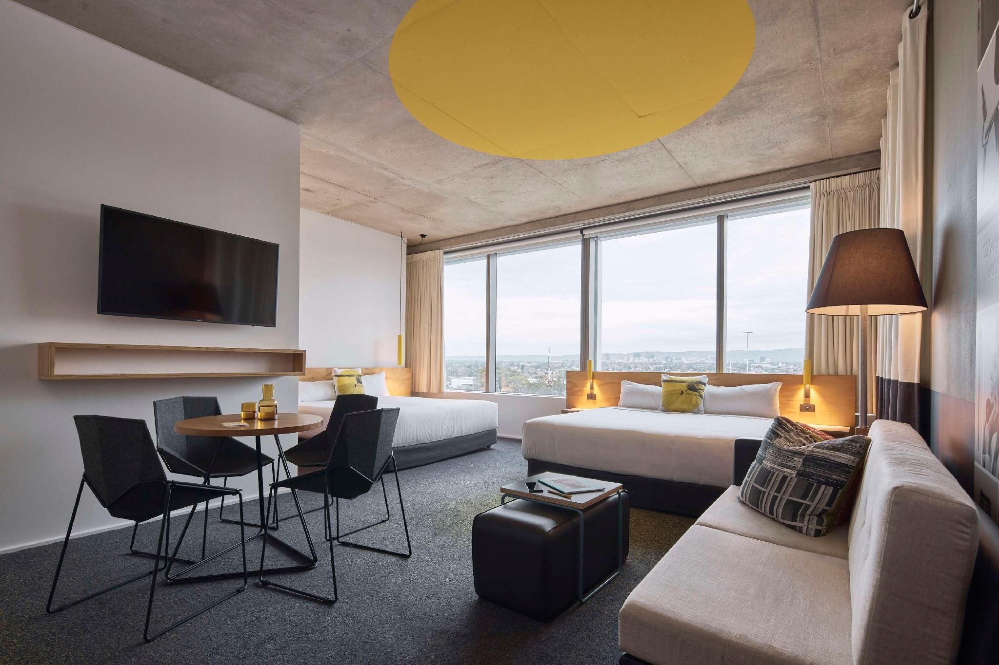 Atura Adelaide Airport City Deluxe Twin Bed Room