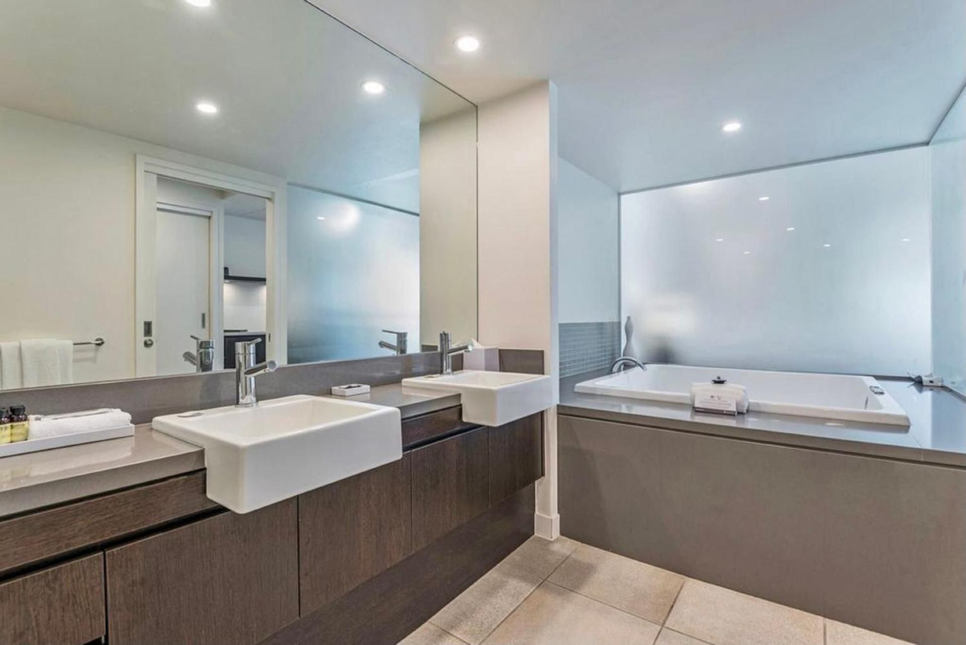 One-Bedroom Studio Suite with Pool View
