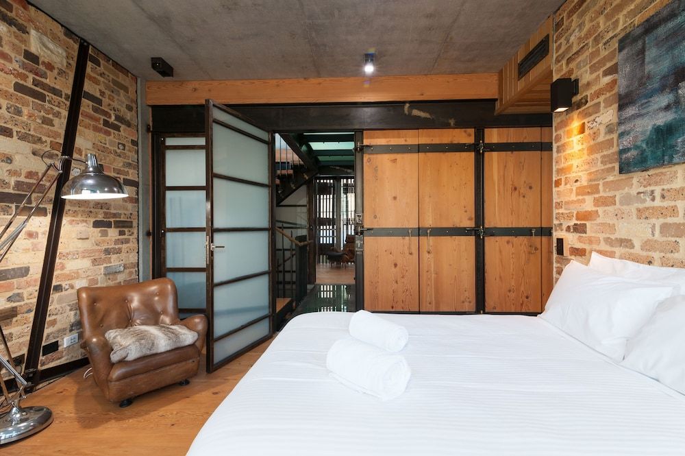 Executive House, 3 Bedrooms, Non Smoking