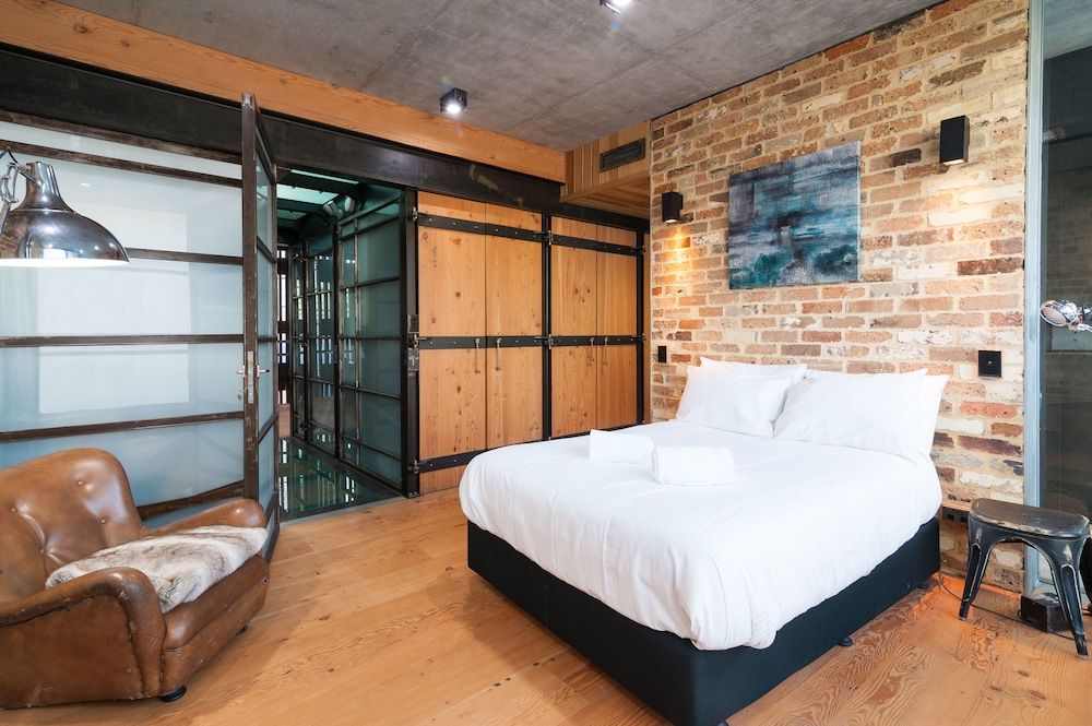 Executive House, 3 Bedrooms, Non Smoking