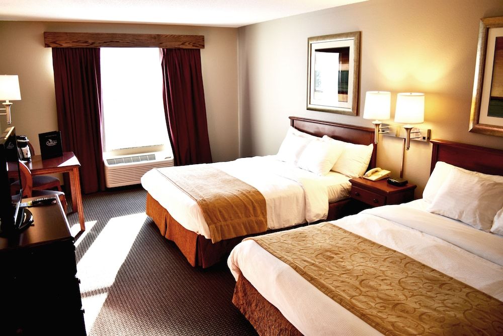 Country Inn River Falls Room, 2 Queen Beds 3