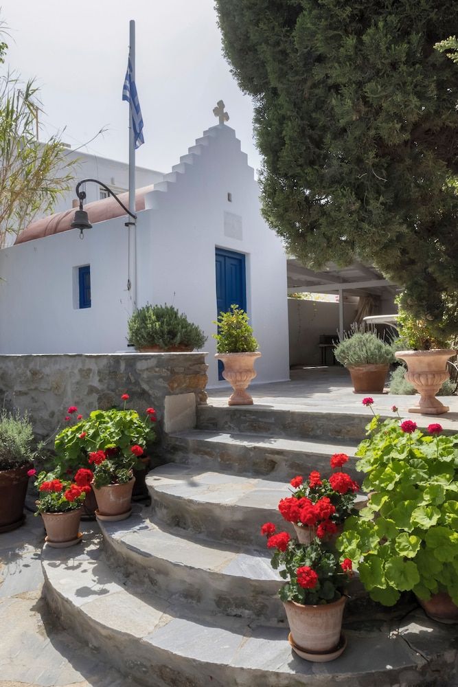 undefined Despotiko Hotel 5