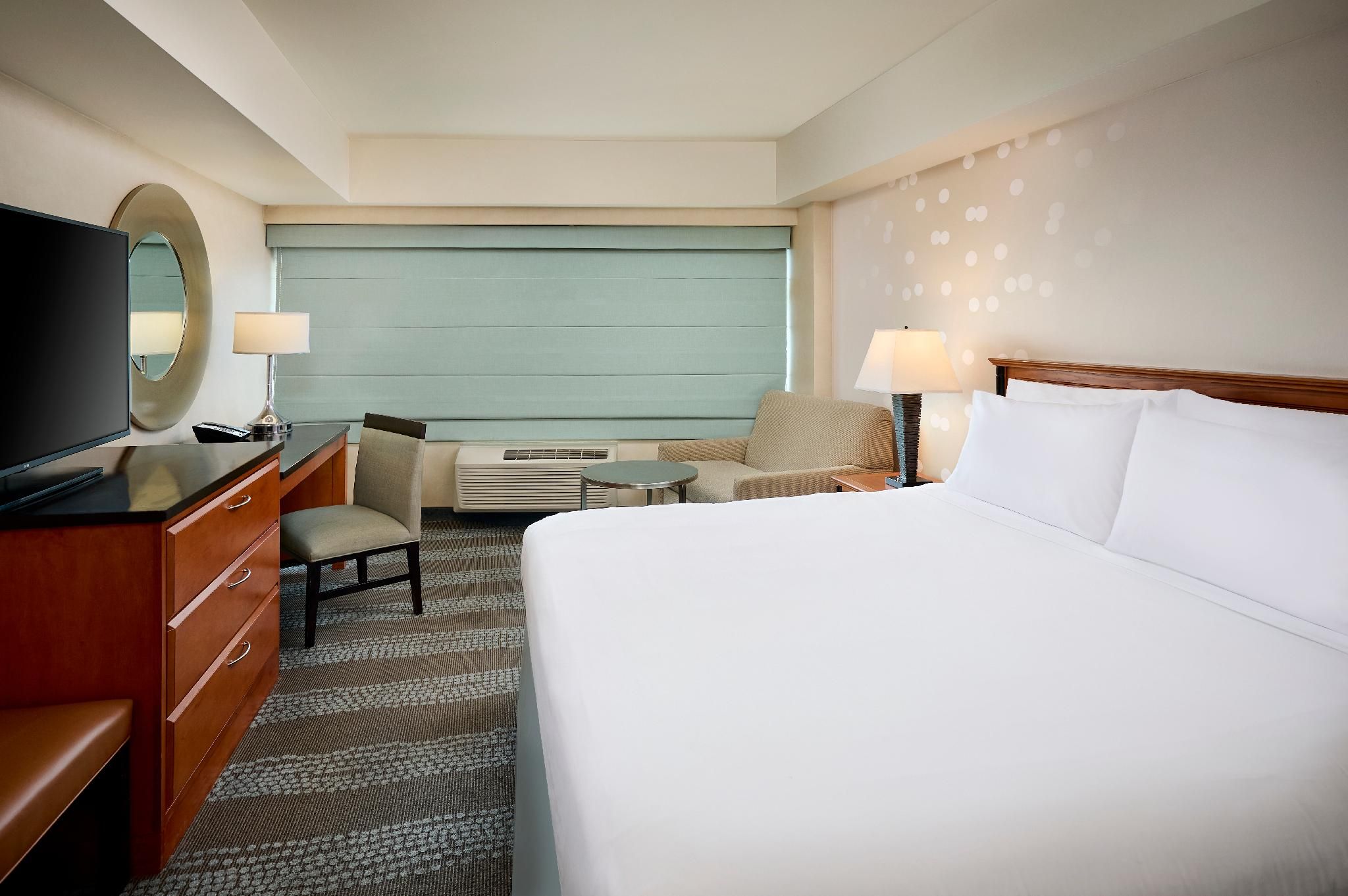 1 Queen Standard Mobility Accessible Roll In Shower