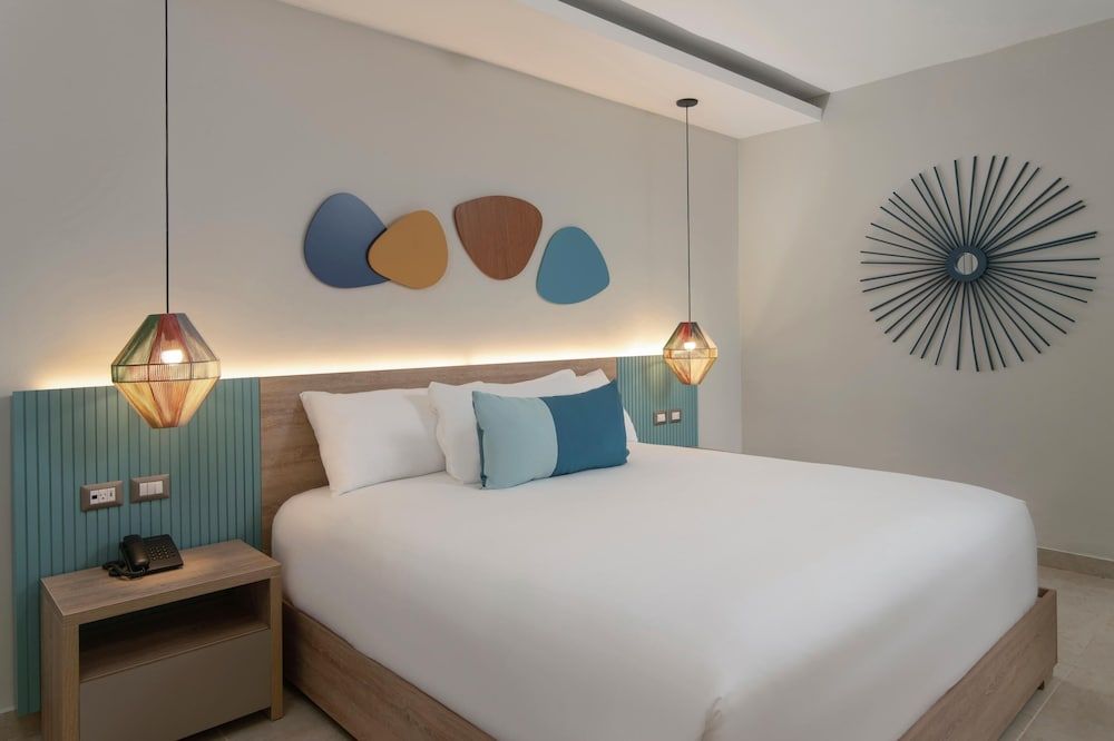 Wyndham Alltra Samana All-Inclusive Resort Standard Room, 1 King Bed, Garden View