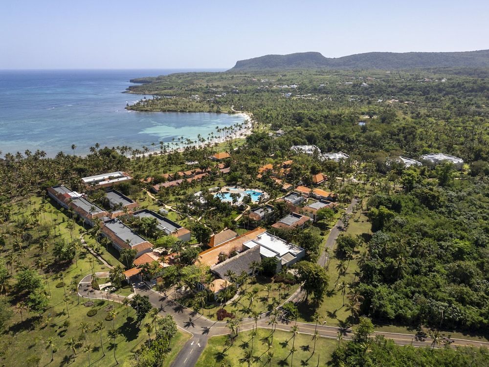 Wyndham Alltra Samana All-Inclusive Resort
