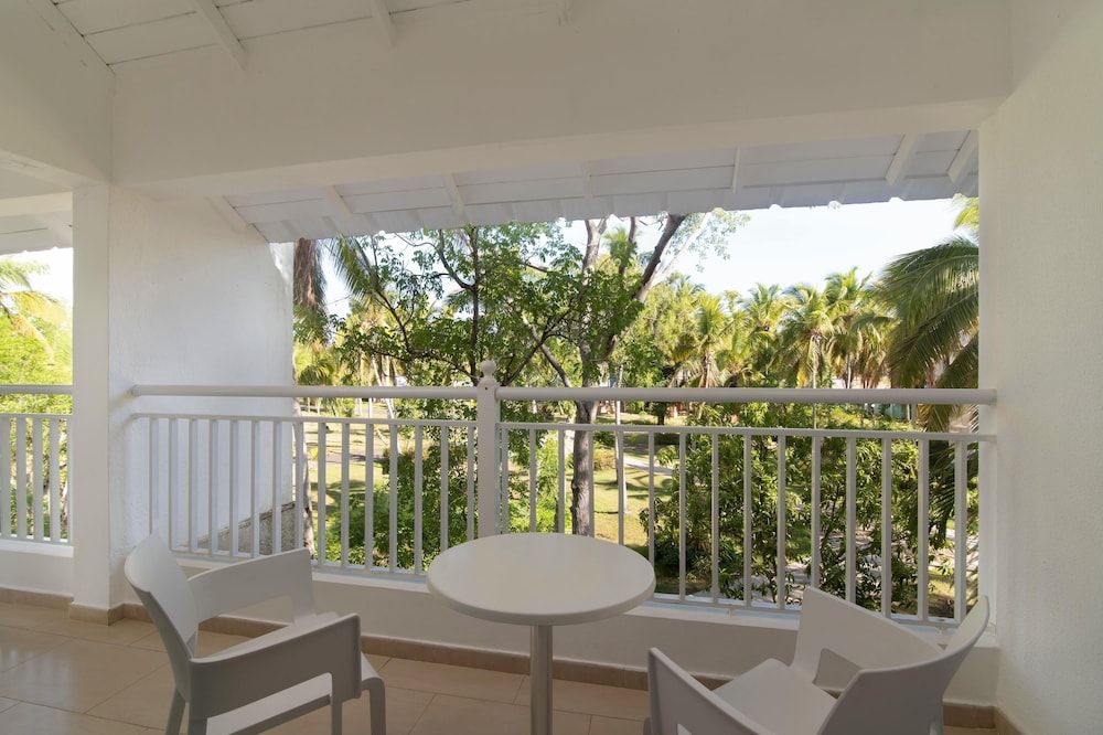 Wyndham Alltra Samana All-Inclusive Resort Premium Room, 2 Double Beds, Garden View 5