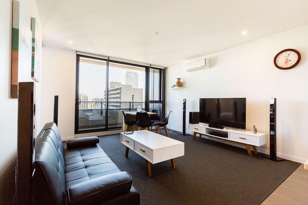 undefined SANTERI, 2BDR Melbourne Apartment 10