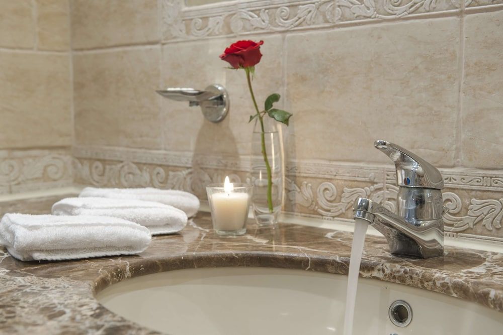 Hilton Cairo Zamalek Residences Ambassador Suite, Multiple Beds, Non Smoking 4