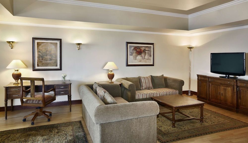 Hilton Cairo Zamalek Residences Ambassador Suite, Multiple Beds, Non Smoking 5