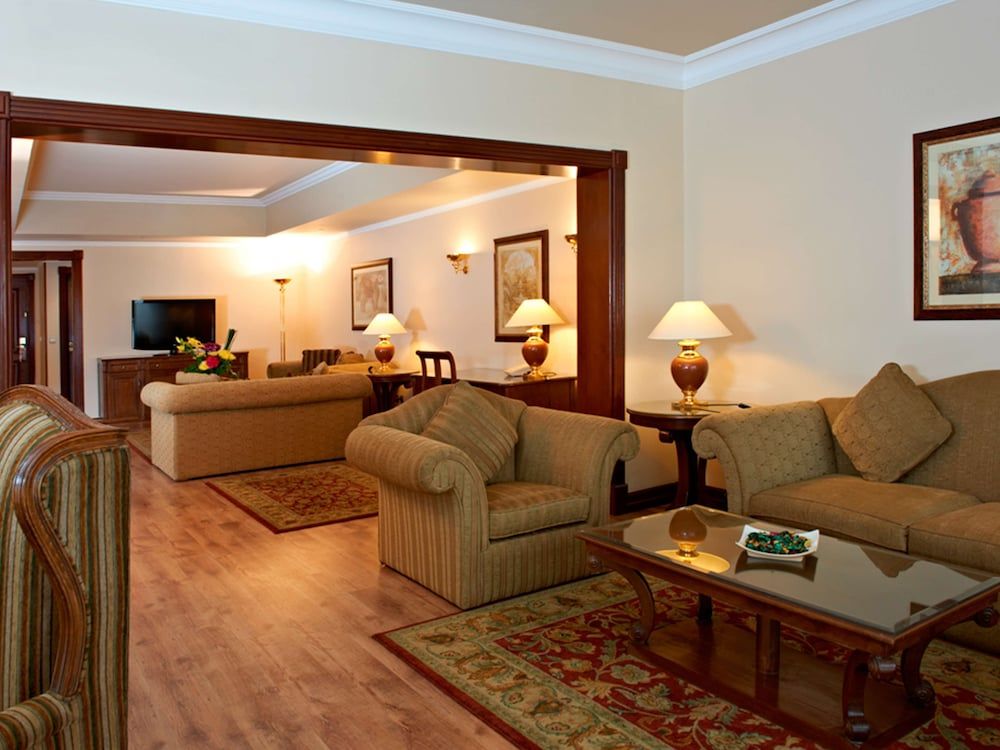 Hilton Cairo Zamalek Residences Ambassador Suite, Multiple Beds, Non Smoking 8