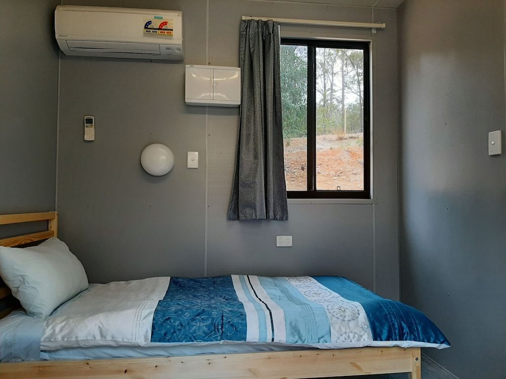 Comfort Single Room, 1 Twin Bed, Ensuite, Garden View