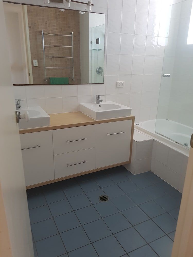 The Sands Two Bedroom Apartment 8