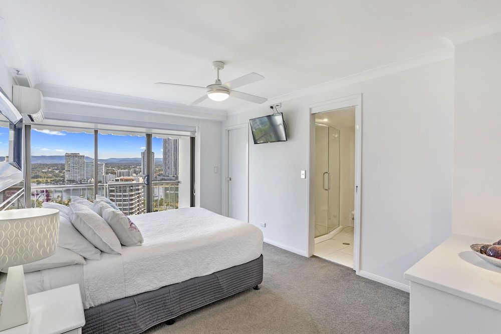 1 Bedroom Executive