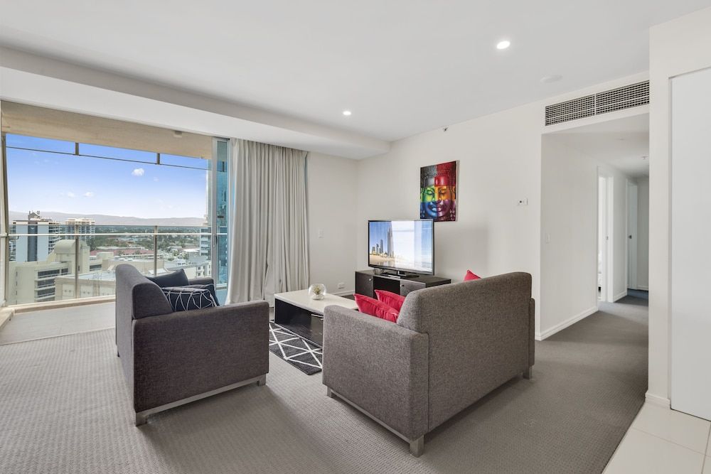 H'Residences - Q Stay Apartment, 2 Bedrooms, City View 8