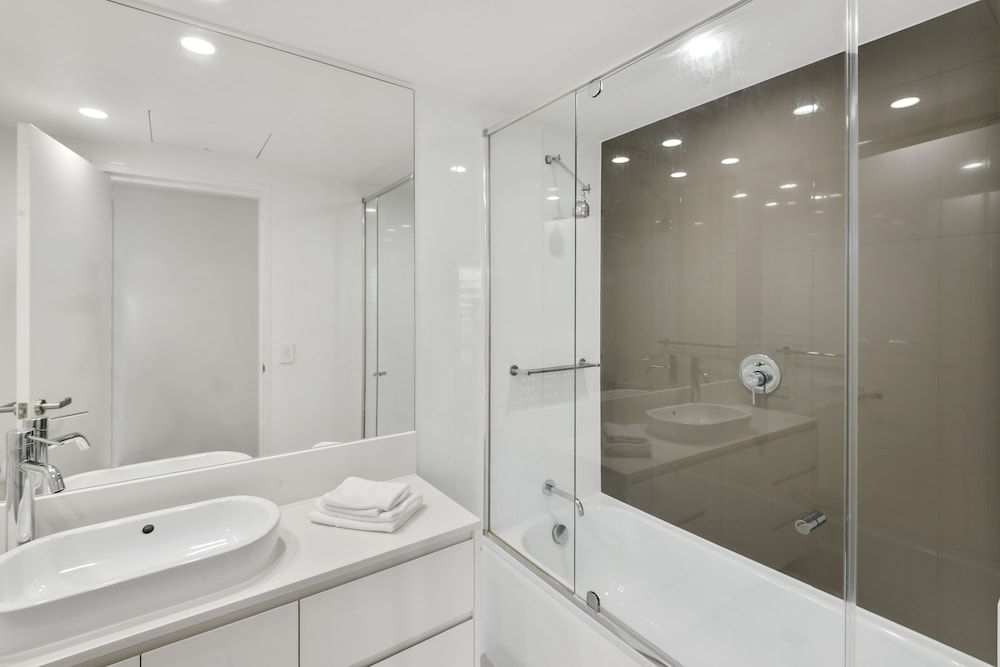 H'Residences - Q Stay Apartment, 2 Bedrooms, City View 4