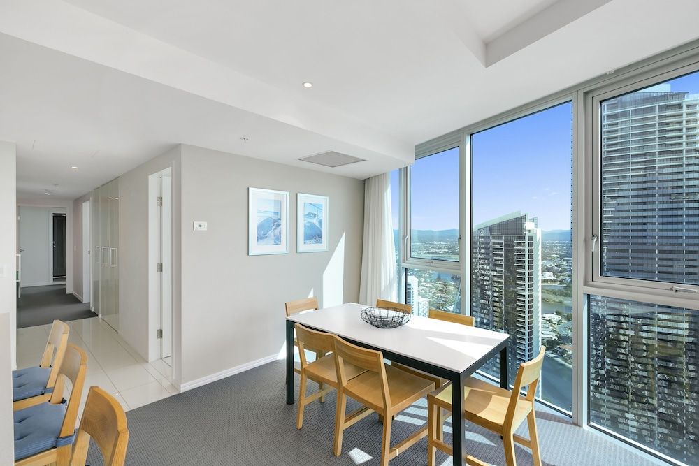 H'Residences - Q Stay Apartment, 2 Bedrooms, Ocean View 10