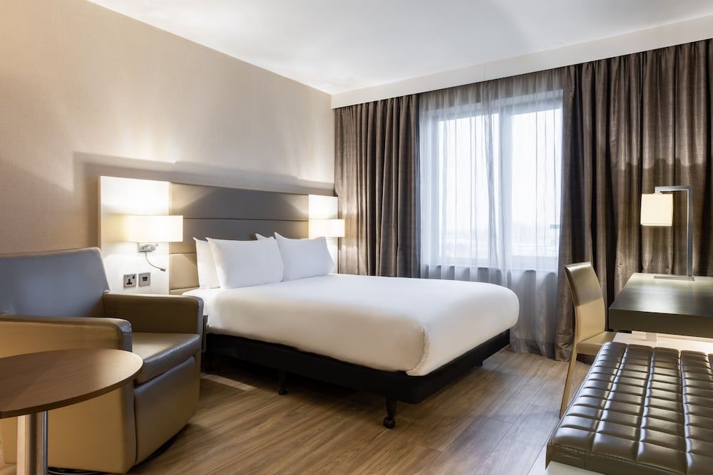 Superior Room, 1 Queen Bed, Non Smoking