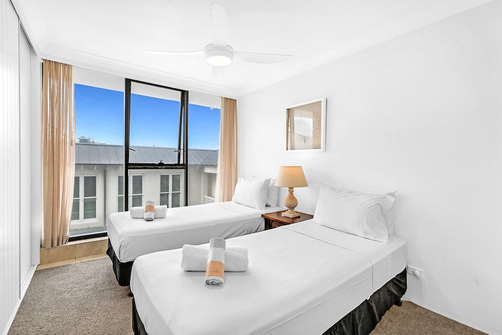 3 Bedroom Beach Front Ocean View Executive