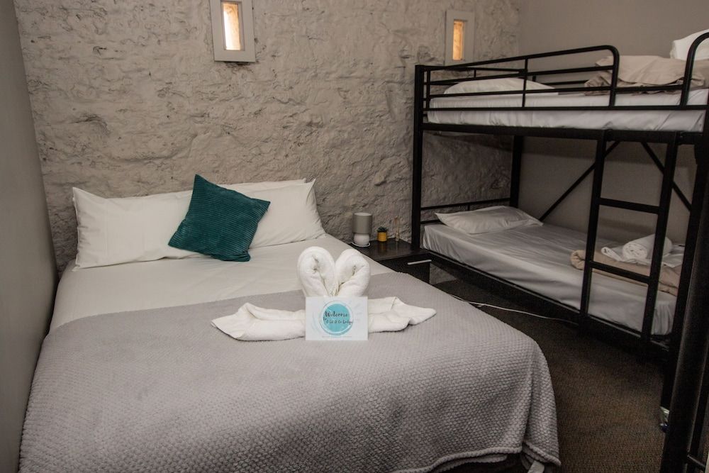 Cobb & Co Lodge Private Large Family Room 5