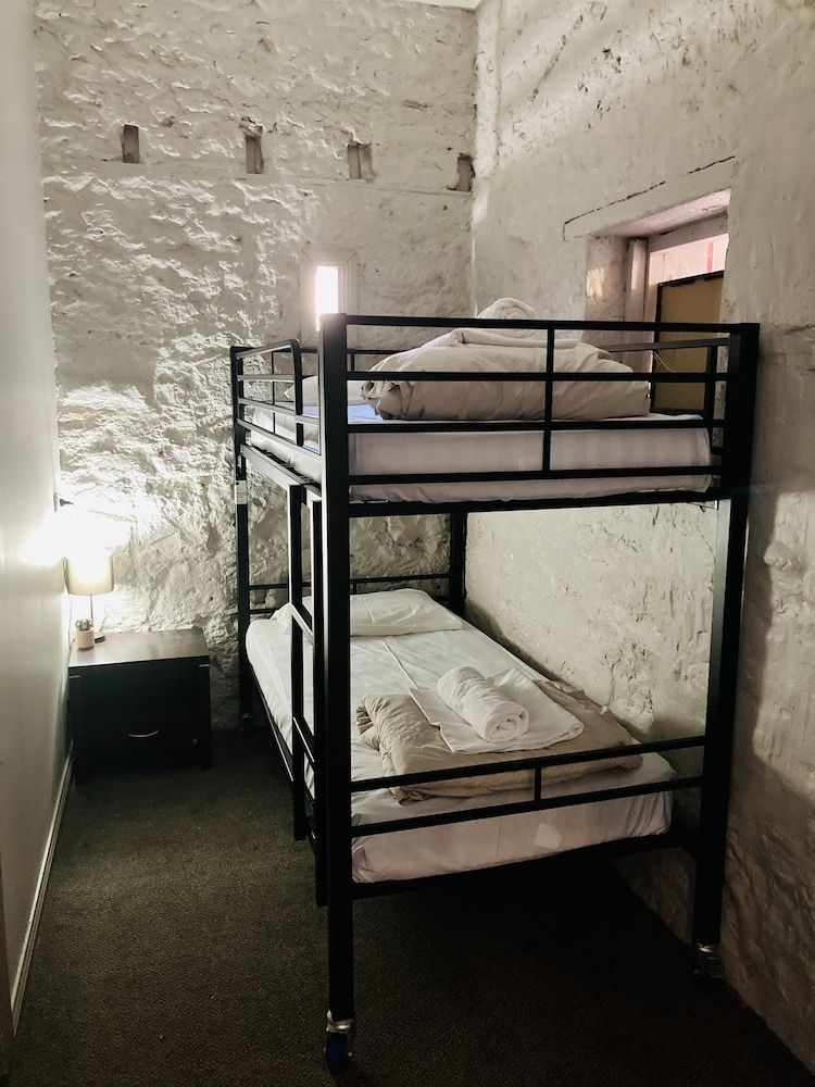 Cobb & Co Lodge Private Single Bunk Room x 1 2