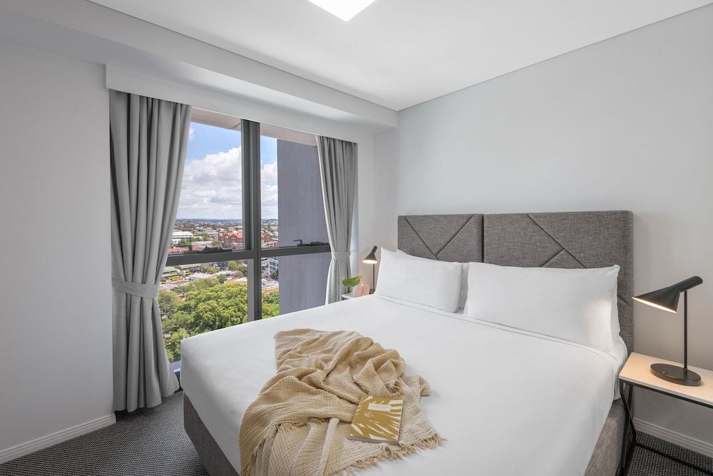 2 Bedroom Luxury Suite