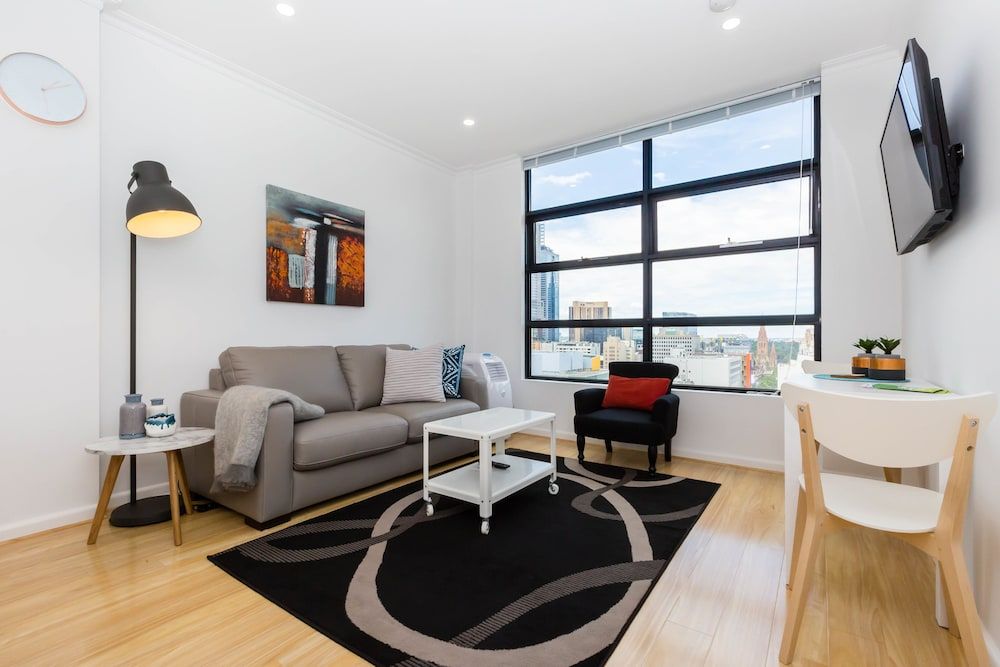 undefined ROLAND, 1BDR Melbourne Apartment 7
