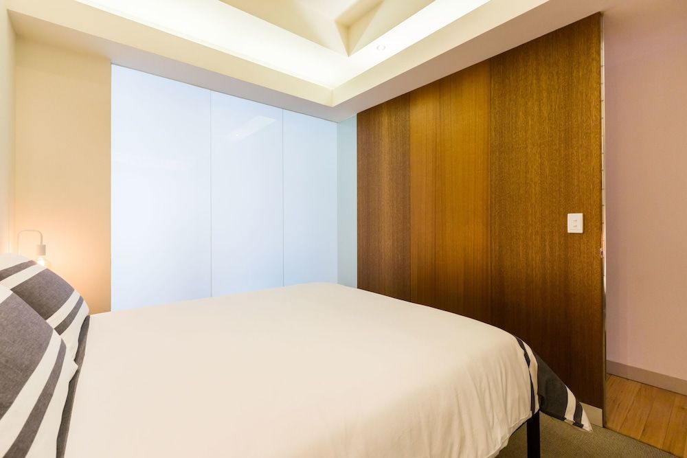 undefined GEM, 1BDR Melbourne Apartment 5