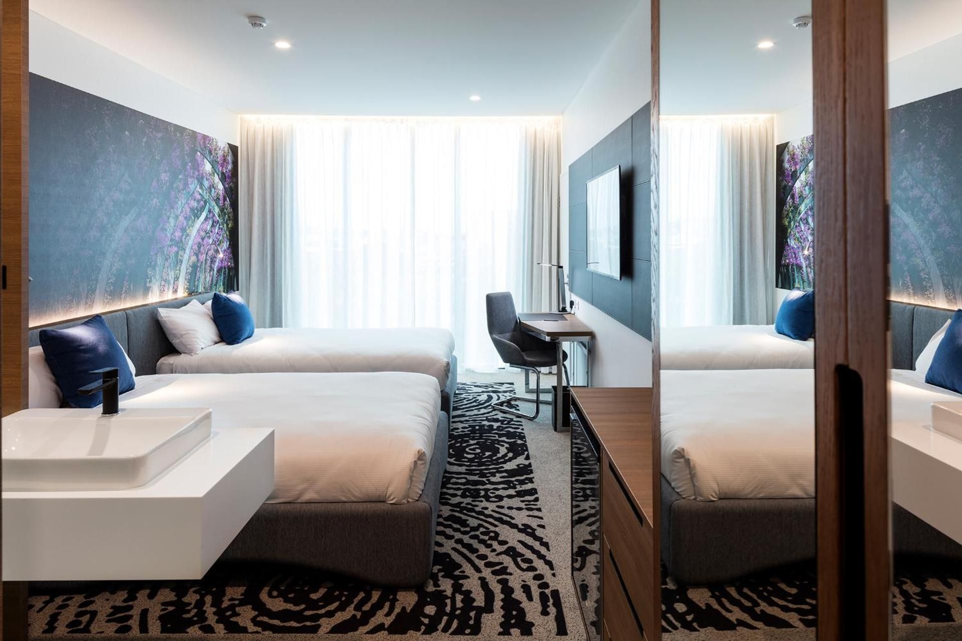 Double N Room with Pool Access