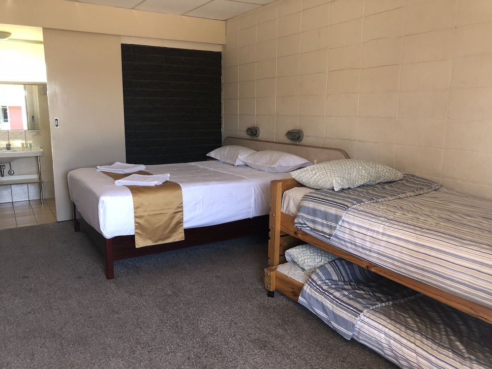 Inland Oasis Motel Motel Room 4
