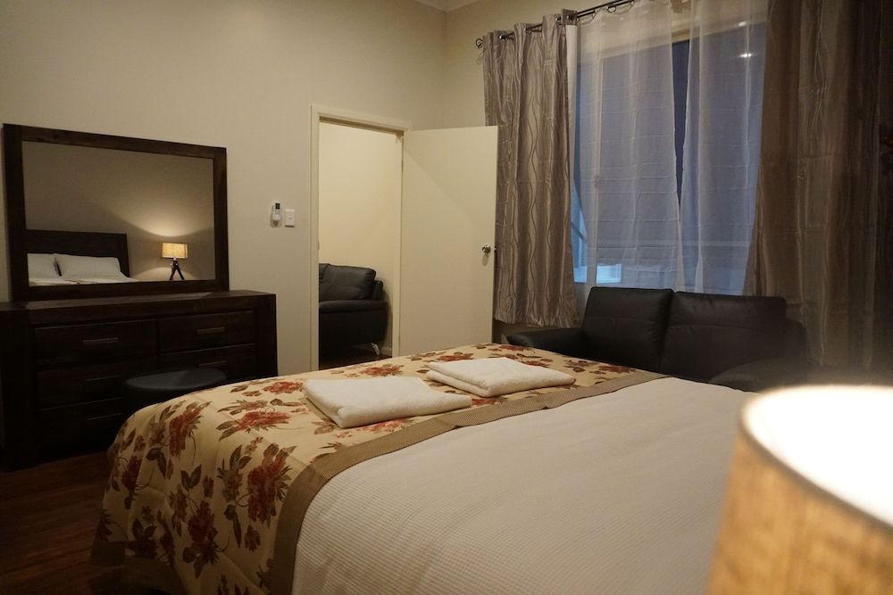 Family House, 3 Bedrooms, 2 Bathrooms
