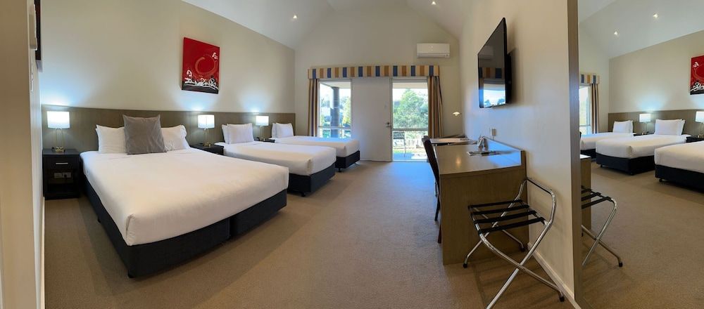 Brooklands of Mornington Family Room 2