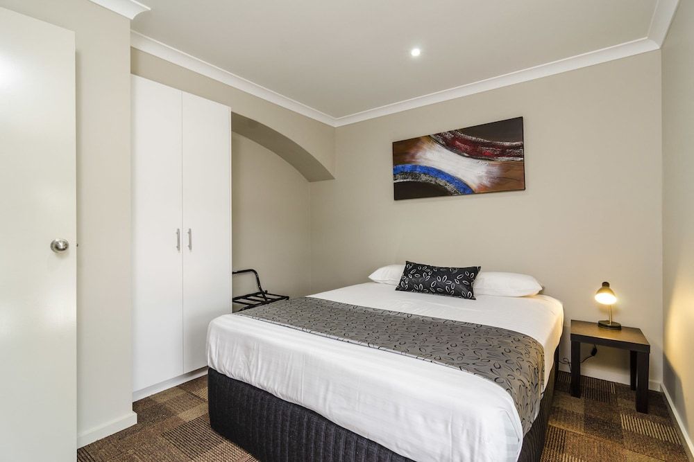 Two Rooms Apartment