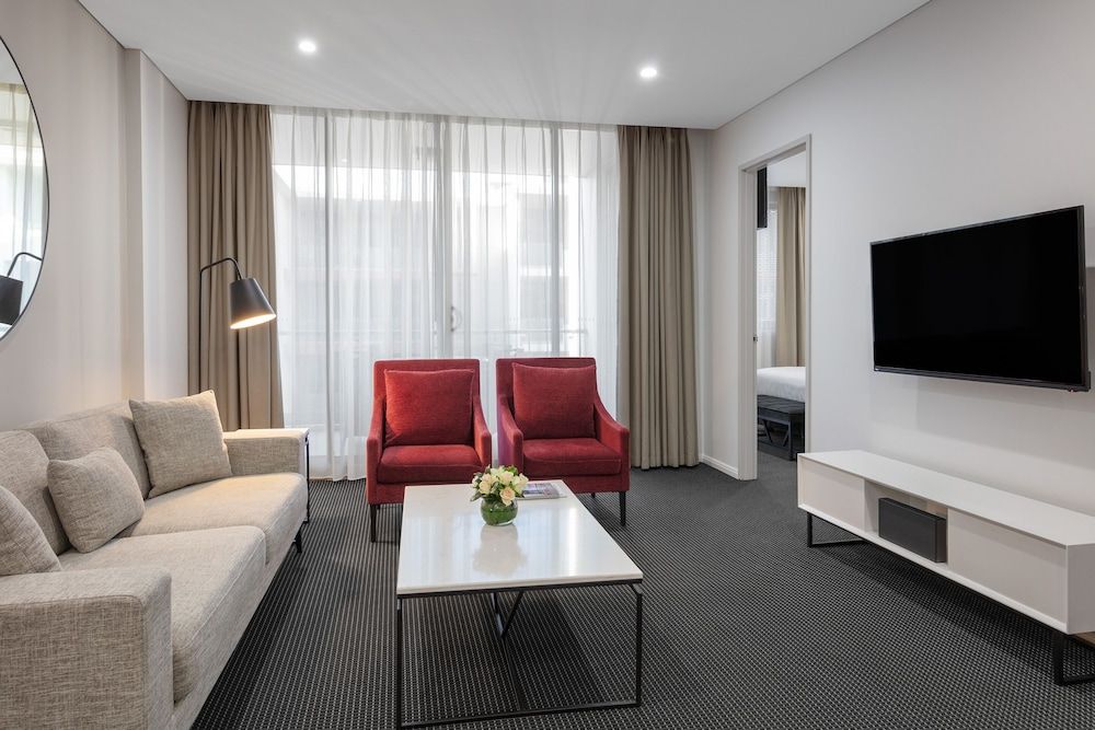2 Bedroom Modern Suite