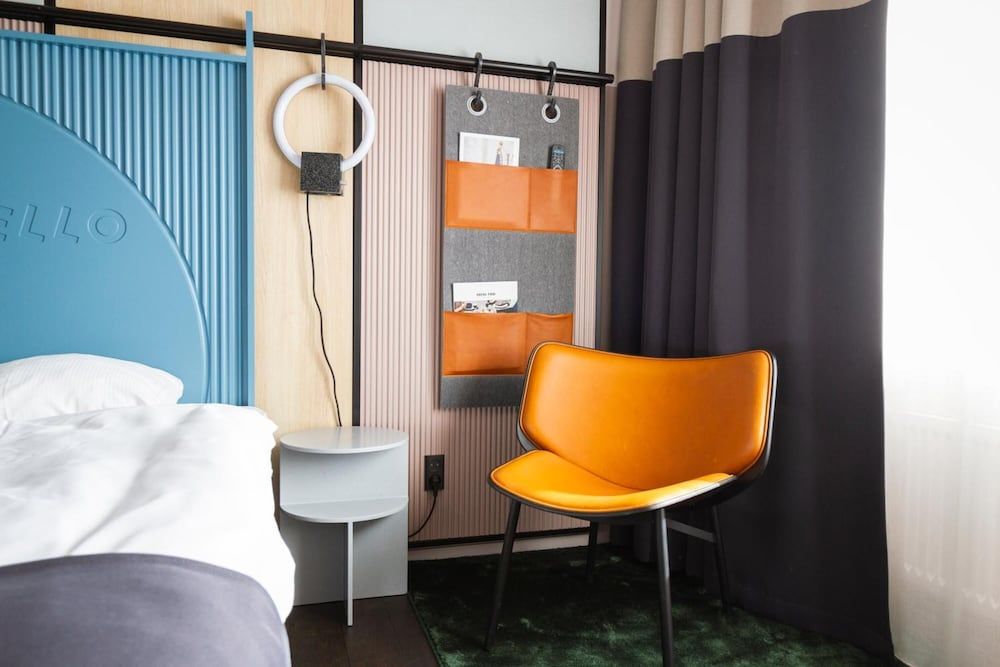 CPH Hotel Standard Double Room + 1 (Renovated) 4