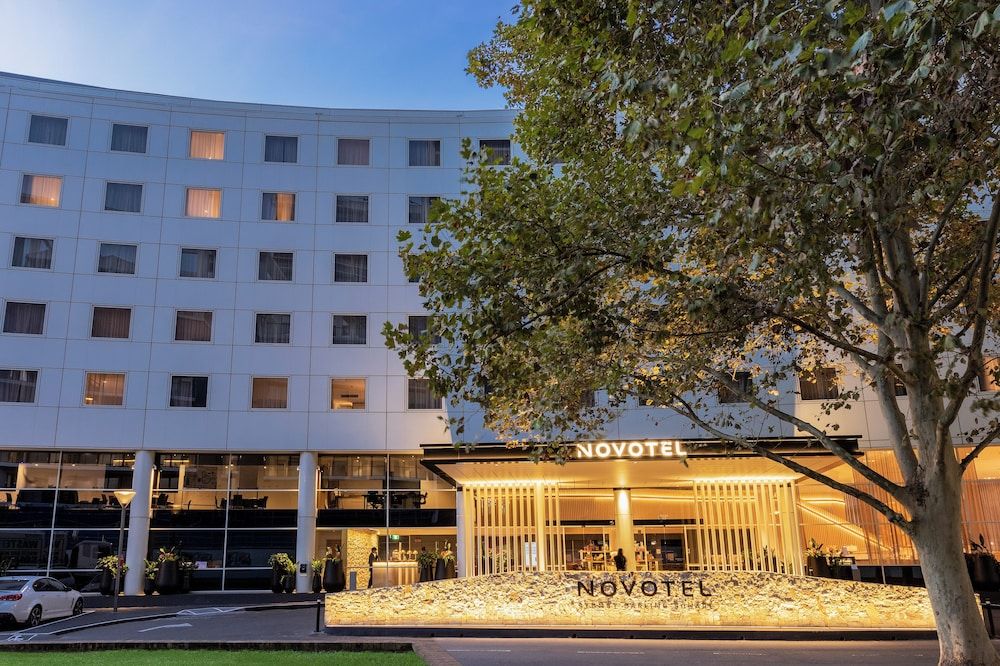 undefined Novotel Sydney Darling Square 4