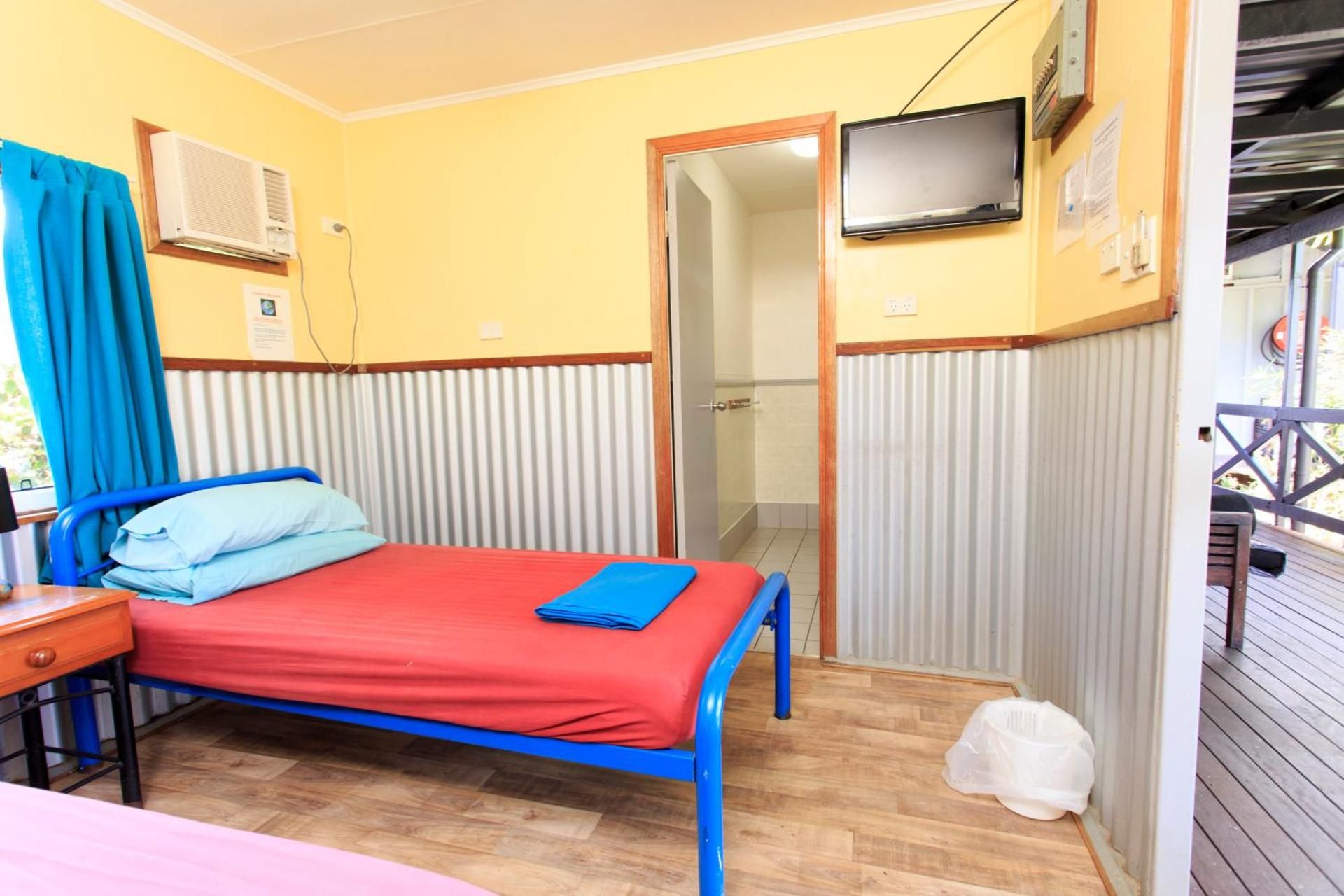 Twin Room with Private Bathroom